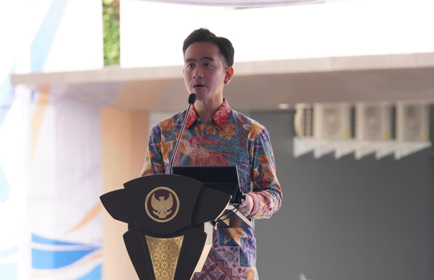 Wapres Gibran Resmikan Kantor Pusat Senkom Mitra Polri di Jakarta, Perkuat Sinergi Masyarakat-Negara