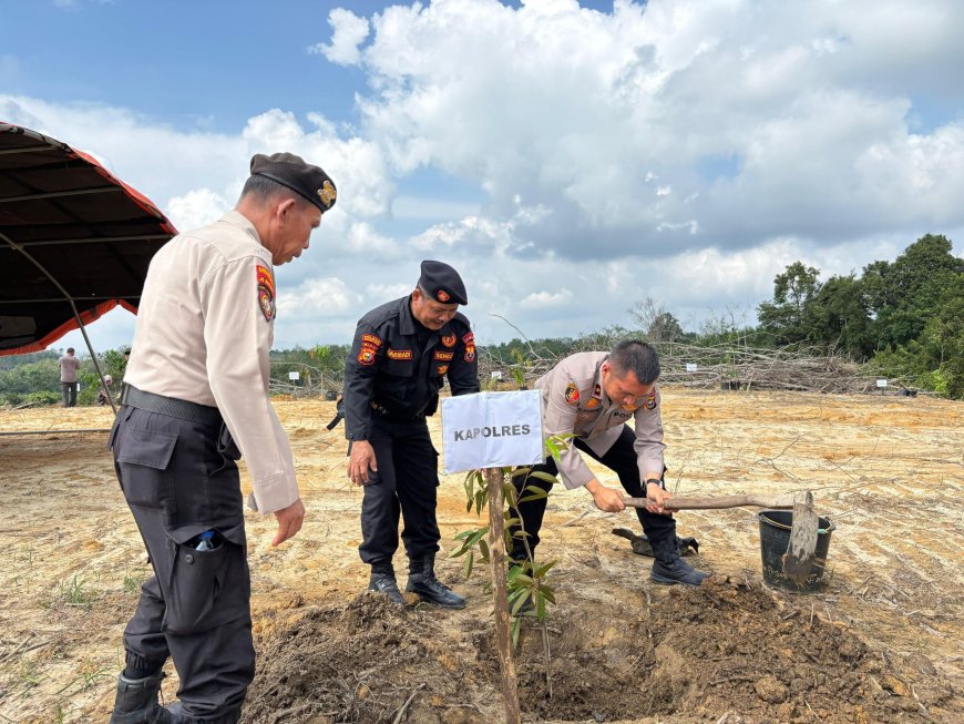SENKOM Inhu Hadiri Peresmian SMP RMBS & Penanaman Pohon oleh LDII Inhu, Dukungan Penuh dari Pemda dan Forkopimda