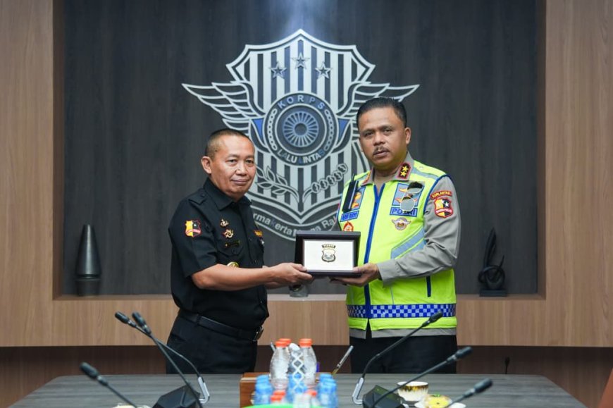 Senkom Bersama Korlantas Polri Tegaskan Komitmen Jaga Keselamatan Lalu Lintas