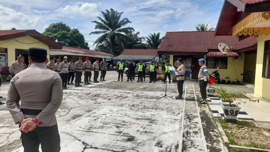 Gelar Apel Kesiapan Pengamanan Potang Balimau dan Tarawih, Senkom Rohul Siagakan Personel di Ujungbatu