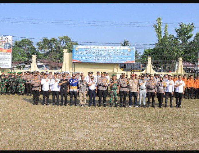Kapolres Kampar Pimpin Apel Gelar Pasukan, Senkom Mitra Polri Turut Serta dalam Operasi Ketupat 2026