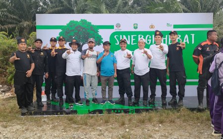 Kepala Kesbangpol Siak Sampaikan Pesan Bupati Afni: Mari Sukseskan Gerakan "Satu Jiwa Satu Pohon"