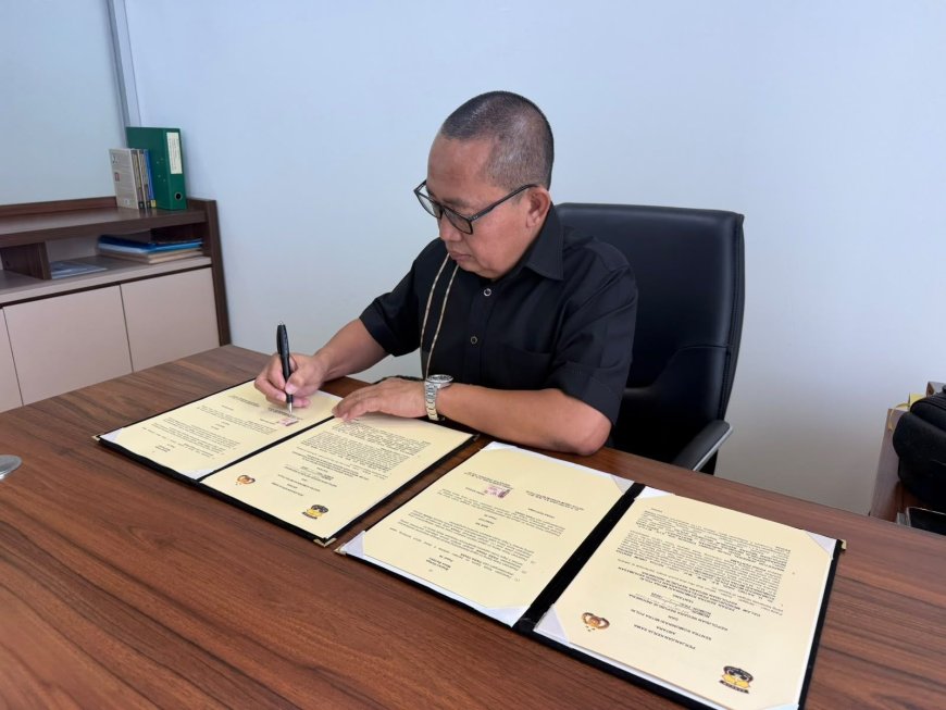 Perkuat Sinergi Informasi, Senkom Mitra Polri dan Divisi Humas Polri Teken PKS